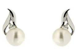 Örhänge 18k guld 0,02ct w/si Pärla